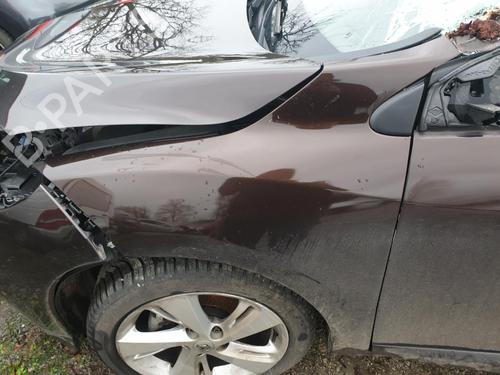 left-front-fenders-renault-megane-iii-hatchback-bz01_-b3_-2008-32061018 main image