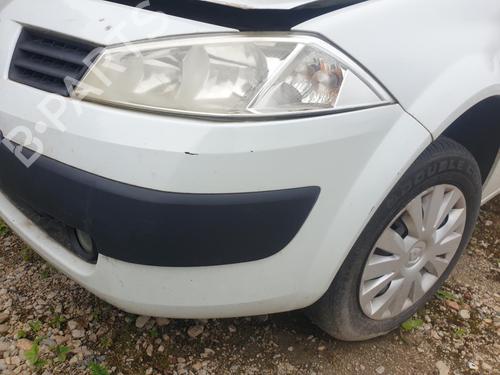 front-bumper-renault-megane-ii-saloon-lm01_-2003-35940540 main image