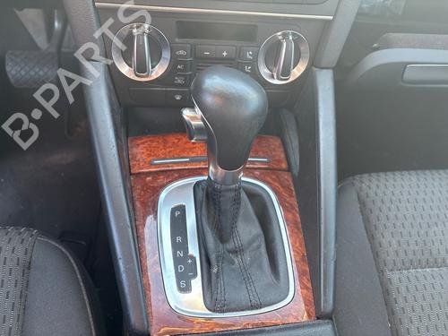 Used Shift knob Shift knob 39138556 39138556