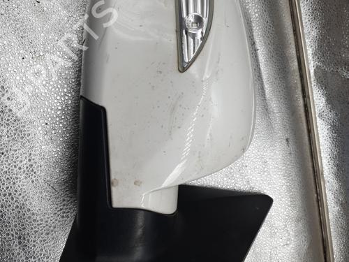 Used Right mirror HYUNDAI ix35 (LM, EL, ELH) 2.0 CRDi 4WD (136 hp) 24181009