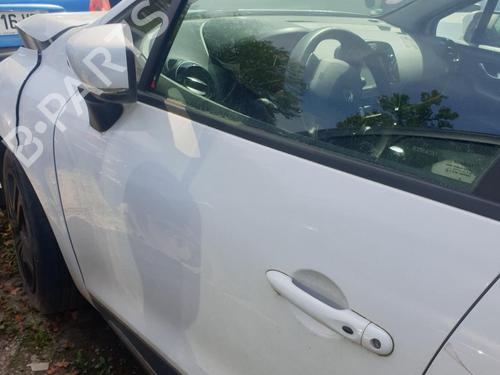 left-front-door-renault-clio-iv-bh_-2012-2013-2014-2015-2016-2017-2018-2019-2020-2021-38637582 main image