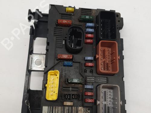 Used Fuse box Fuse box PEUGEOT 307 SW (3H) 1.6 HDI 110 (109 hp) 27890822 27890822