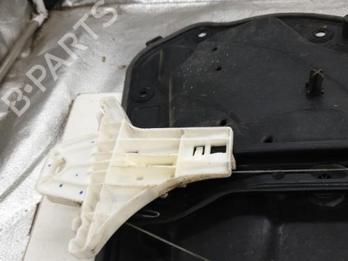Used Rear left window mechanism Rear left window mechanism VW GOLF VI (5K1) 2.0 TDI (110 hp) 22874475 22874475