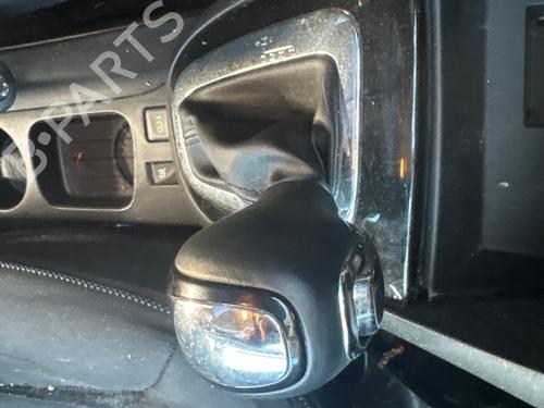 gearknop-renault-captur-i-j5_-h5_-2013-39098093 main image