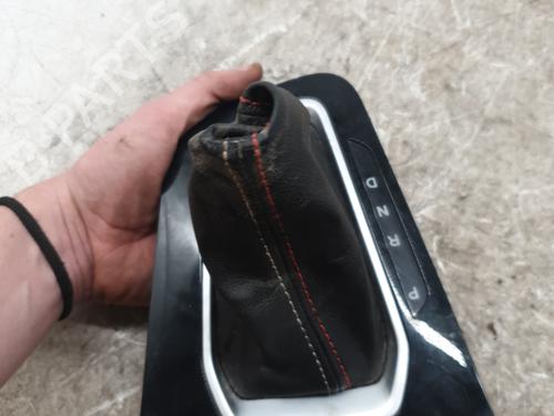 Used Shift knob RENAULT ARKANA I (LCM_, LDN_) 1.3 TCe 140 (LDN0) (140 hp) 32727546