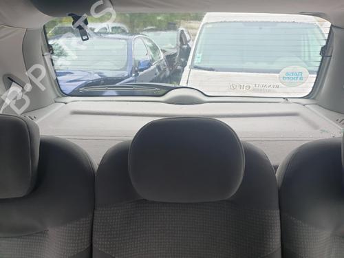 Hutablage/Netztrennwand für RENAULT SCÉNIC I MPV (JA0/1_, FA0_) 1.6 (JA00, JA16, JA15, JA19, JA1V, JA2B, JA2C, JA0B,... (107 hp) 28133547