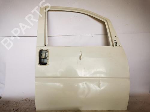Used Right front door Right front door 22886883 22886883