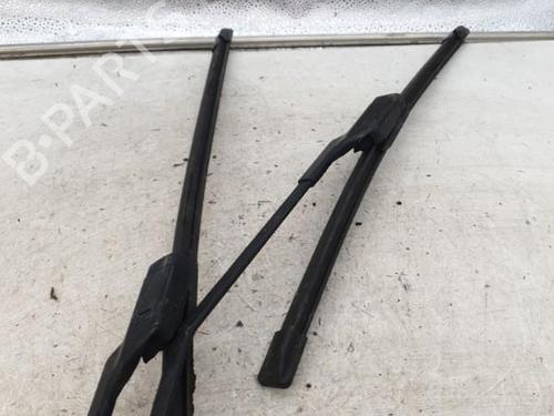 Used Front windshield wiper arm Front windshield wiper arm CITROËN C3 III (SX) 1.2 THP 110 (SXHNPS, SXHNZT, SXHNZ6) (110 hp) 24422555 24422555