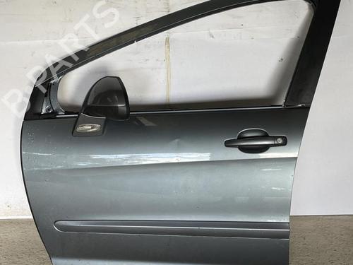 Used Left front door Left front door 22886696 22886696