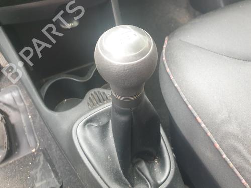 Used Gear lever CITROËN C1 (PM_, PN_) 1.0 (68 hp) 28127969
