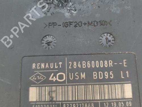 other-renault-megane-iii-hatchback-bz01_-b3_-15-dci-284b60008r-2008-22866884 main image