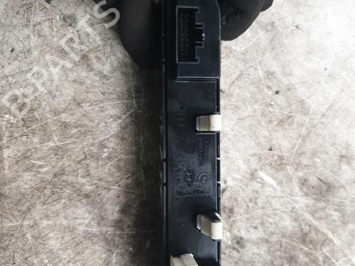 Used Warning switch Warning switch HYUNDAI i20 I (PB, PBT) 1.2 (86 hp) 30939976 30939976