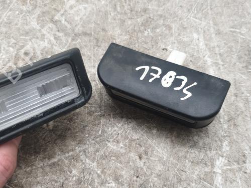 Licence plate light PEUGEOT EXPERT Van (V_) 2.0 BlueHDi 145 | BP32857262I40 - Image 2