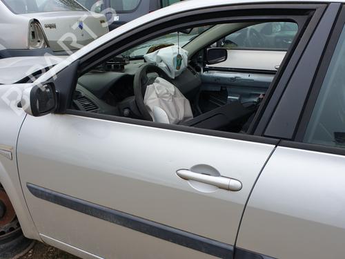Used Left front door RENAULT MEGANE II (BM0/1_, CM0/1_) 1.5 dCi (BM1F, CM1F) (86 hp) 25115599