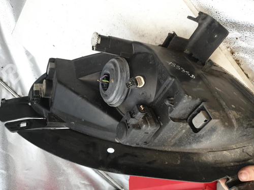Used Right headlight Right headlight CITROËN XSARA PICASSO (N68) 2.0 HDi (90 hp) 22867920 22867920