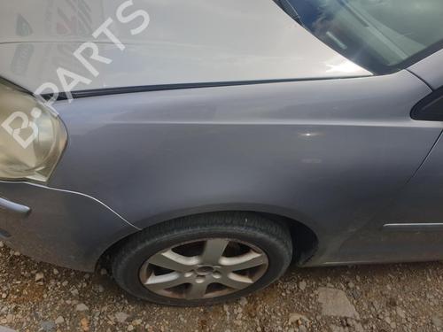 Used Left front fenders Left front fenders 38561021 38561021