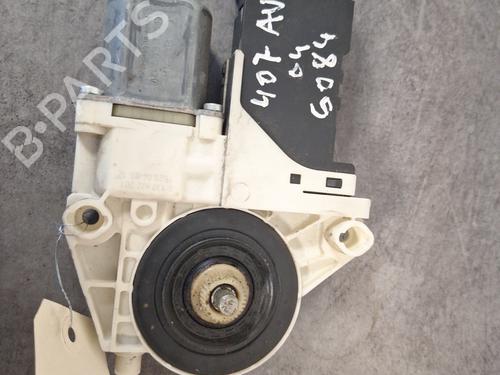 Vindusheismotor høyre foran CITROËN C4 II (NC_) 1.6 HDi 115 (114 hp) 30676719