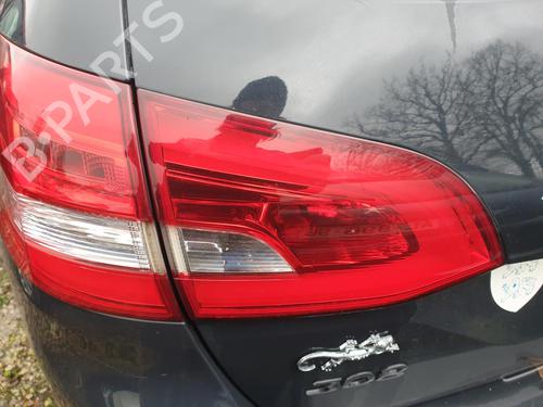 Used Left tailgate light Left tailgate light PEUGEOT 308 SW II (LC_, LJ_, LR_, LX_, L4_) 1.6 BlueHDi 120 (120 hp) 32213251 32213251