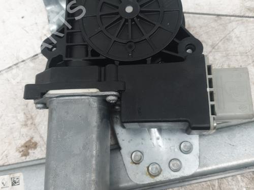 Used Front left window mechanism Front left window mechanism DACIA SANDERO II 1.0 LPG (B8ML) (101 hp) 22876932 22876932