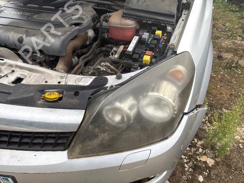 Used Left headlight Left headlight 39429241 39429241