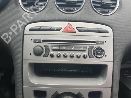 Used Radio Radio PEUGEOT 308 I (4A_, 4C_) 1.6 HDi (109 hp) 32863764 32863764
