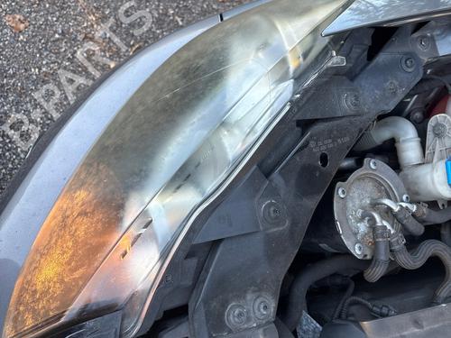 Right headlight VW GOLF VI (5K1) 1.6 TDI | BP39424262C29 - Image 3
