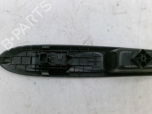 Used Right front window switch Right front window switch CITROËN DS4 (NX_) 1.6 HDi 115 (114 hp) 22880516 22880516