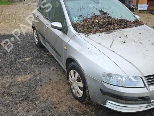 Used Parts FIAT STILO (192_) 1.6 16V (192_XB1A) 4639377