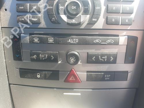 Climate control PEUGEOT 407 SW (6E_, 6D_) 2.0 HDi 135 | BP29839956I5 