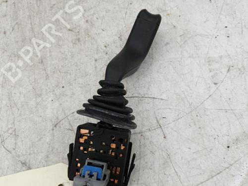 Used Switch Switch OPEL CORSA C (X01) 1.3 CDTI (F08, F68) (70 hp) 22872465 22872465
