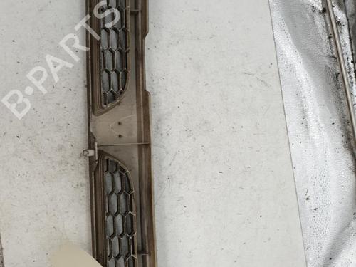 Used Grille Grille 25842937 25842937