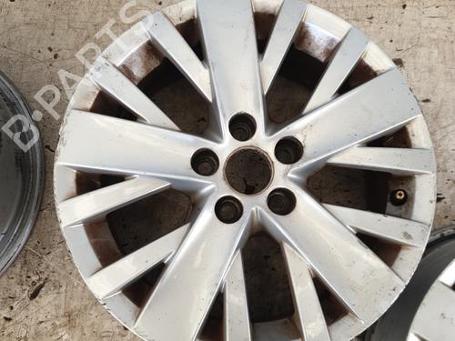 Used Rim VW POLO V (6R1, 6C1) 1.6 TDI (90 hp) 31599667