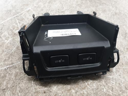 Used Switch Switch SUZUKI VITARA (LY) 1.4 Hybrid (Mild Hybrid) AllGrip (APK414) (129 hp) 32494547 32494547