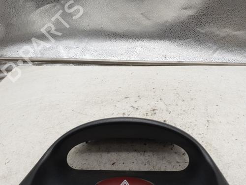 Used Warning switch PEUGEOT 206 Hatchback (2A/C) 1.4 i (75 hp) 22874613