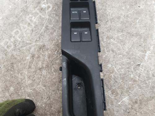 Left front window switch SUZUKI VITARA (LY) 1.4 Hybrid (Mild Hybrid) AllGrip (APK414) | BP31804207I27 - Image 2