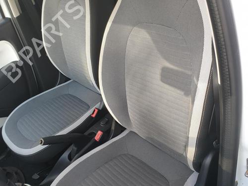 Left front seat RENAULT TWINGO III (BCM_, BCA_) 1.0 SCe 70 (BCMB) | BP30106853C15