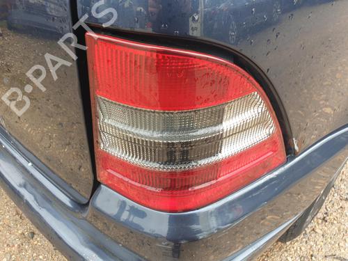 Used Right taillight MERCEDES-BENZ M-CLASS (W163) ML 270 CDI (163.113) (163 hp) 28429378