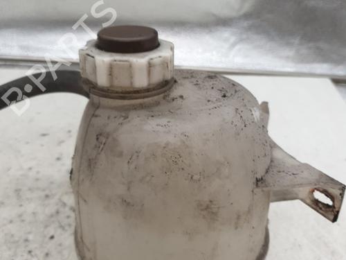 expansion-tank-bluecar-blueutility-2011-33418488 main image