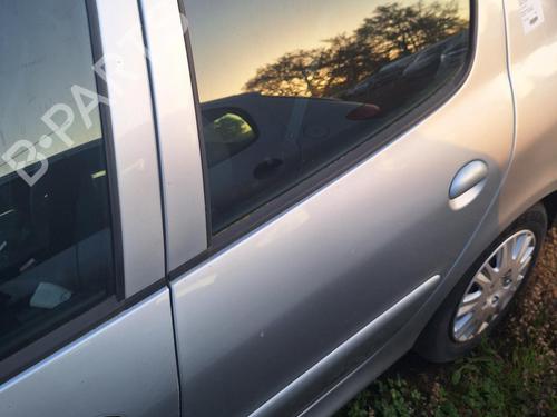 Used Left rear door PEUGEOT 206+ (2L_, 2M_) 1.4 HDi eco 70 (68 hp) 22883635