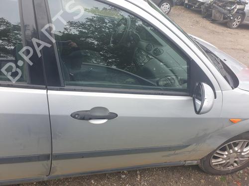 Dør høyre foran FORD FOCUS I (DAW, DBW) 1.6 16V (100 hp) 29839967
