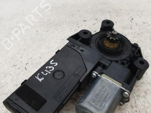 Used Left front window motor Left front window motor RENAULT MEGANE III Grandtour (KZ0/1) 1.5 dCi (KZ09, KZ0D, KZ1G, KZ29, KZ14, KZ1W, KZ10, KZ1F,... (110 hp) 25843165 25843165
