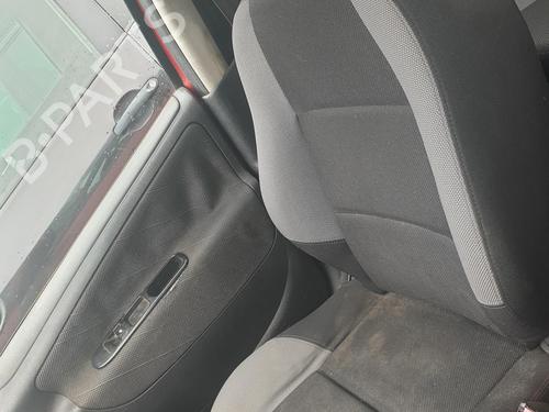 Used Right front seat Right front seat PEUGEOT 207 (WA_, WC_) 1.6 HDi (90 hp) 29167390 29167390