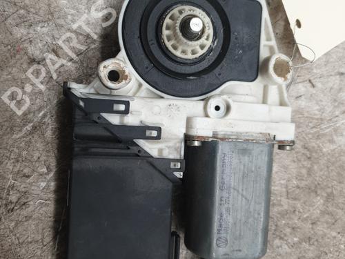 Used Left front window motor Left front window motor 29629800 29629800