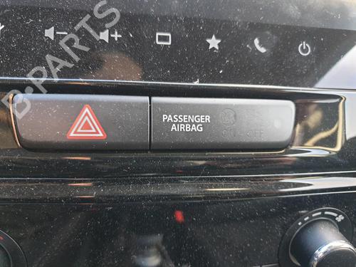Warning switch SUZUKI VITARA (LY) 1.4 Hybrid (Mild Hybrid) AllGrip (APK414) | BP31849805I22