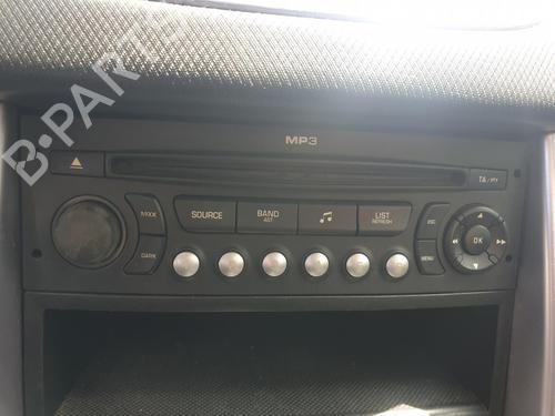 Used Radio Radio 36231188 36231188