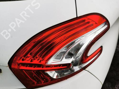 Used Right taillight Right taillight PEUGEOT 208 I (CA_, CC_) 1.2 VTI 82 (82 hp) 22878344 22878344