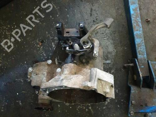 Used Gearbox Gearbox VW POLO IV (9N_, 9A_) 1.2 12V (64 hp) 22884229 22884229