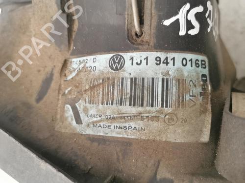 Used Right headlight Right headlight VW GOLF IV (1J1) 1.9 SDI (68 hp) 22871647 22871647