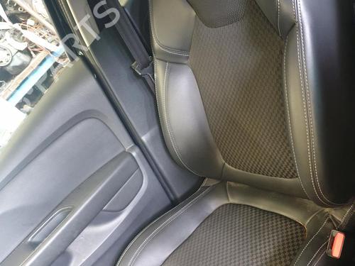 Right front seat RENAULT CLIO IV (BH_) 1.2 TCe 120 (BHAU) | BP28681477C16 