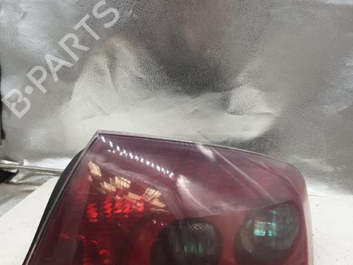Used Right taillight PEUGEOT 407 (6D_) 2.0 HDi 135 (6DRHRH, 6DRHRE, 6DRHRG, 6DRHRJ) (136 hp) 22866920